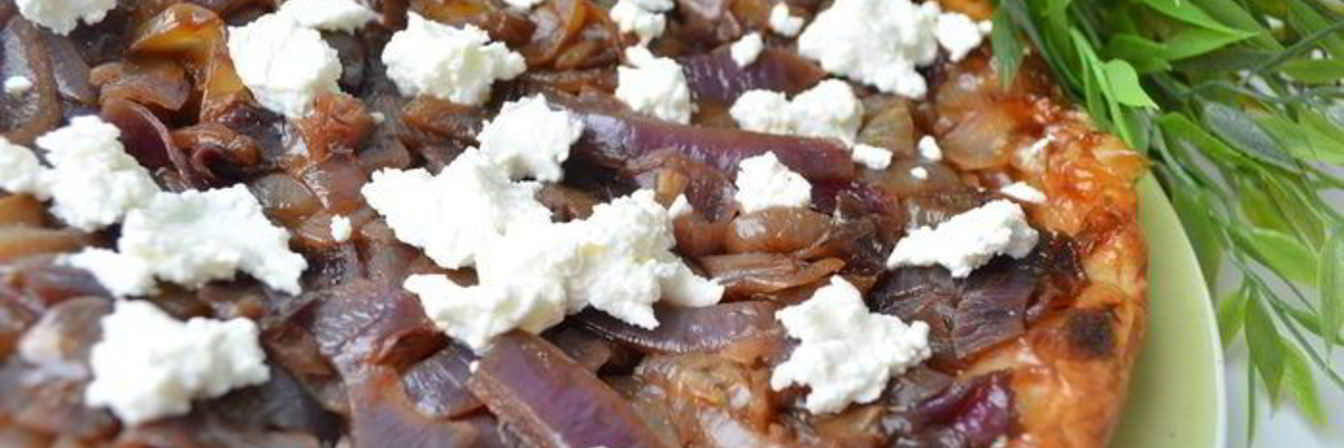 Тарт-татен с луковым ассорти