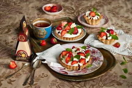 Тартинки с клубникой в сырно-сливочном креме
