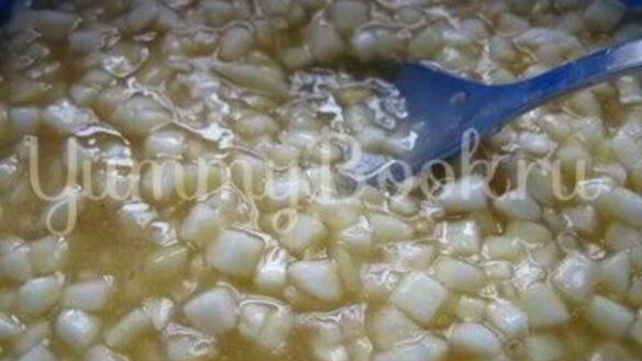 ШАГ 7. заливной яблочный тарт с вином