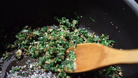 ШАГ 2. теплая закуска из баклажанов с грибами