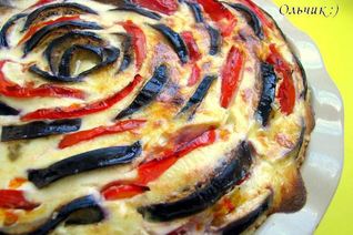 Творожный киш с баклажанами и томатами