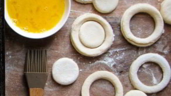 ШАГ 2. волованы из слоеного теста