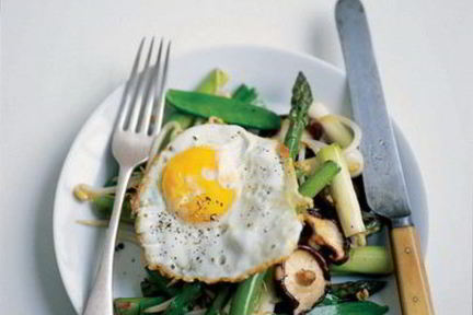 Яйца и грибы шиитаке по-восточному