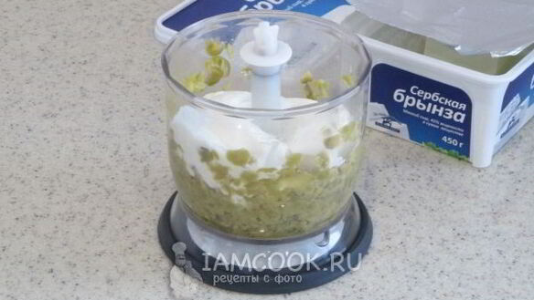 ШАГ 8. закуска из брынзы с оливками