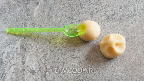 ШАГ 10. закуска картошка с крабовыми палочками