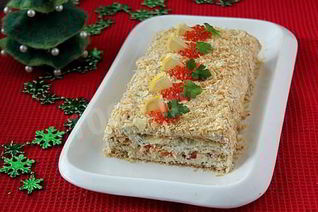 Закусочный торт Наполеон с икрой и печенью трески