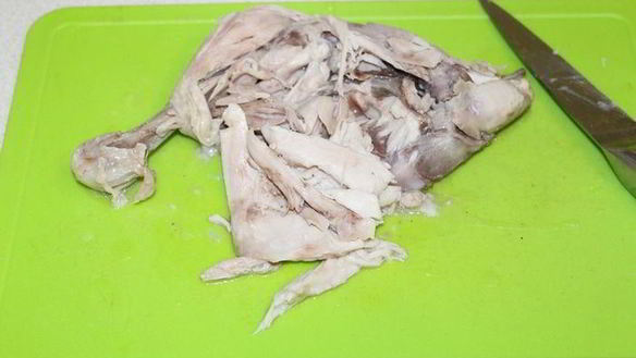 ШАГ 2. заливное из курицы