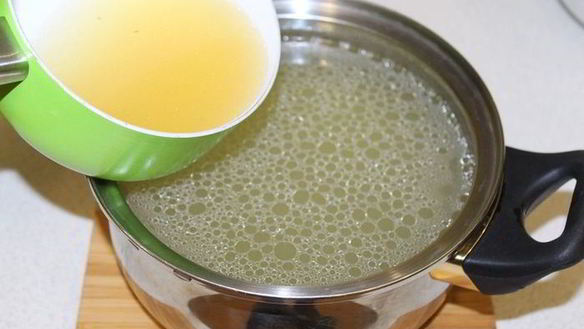 ШАГ 4. заливное из курицы