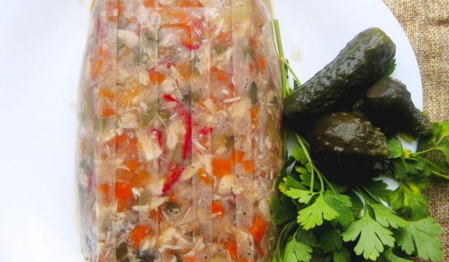 Рецепт заливной террин с курицей и овощами