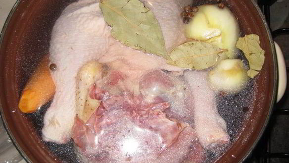 ШАГ 2. заливной террин с курицей и овощами