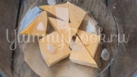 ШАГ 2. жареный сыр в панировке